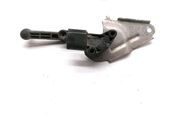 Tesla Model 3 Air suspension front height level sensor 1044941-00-B