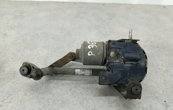 Volkswagen Touran I Front wiper linkage 
