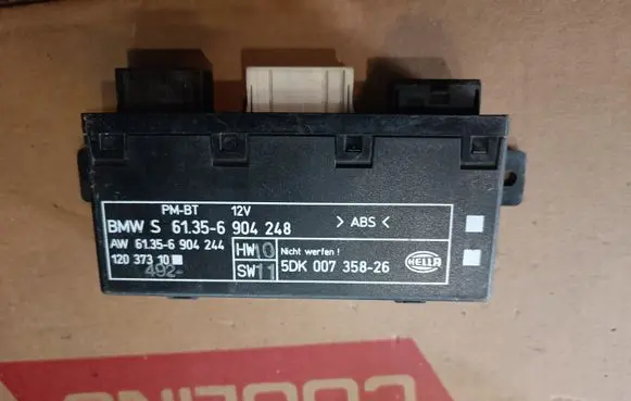 BMW 5 E39 Door control unit/module 6904248