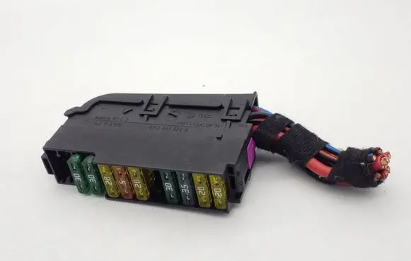 Audi A6 S6 C6 4F Fuse module 4F0941824A