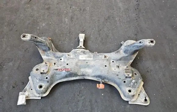 Hyundai i30 Front axle beam 62401A6800 IMPRK1545503