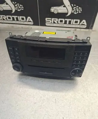 Mercedes-Benz CLK A209 C209 Radio/CD/DVD/GPS head unit A2098700989 MF2540 020748