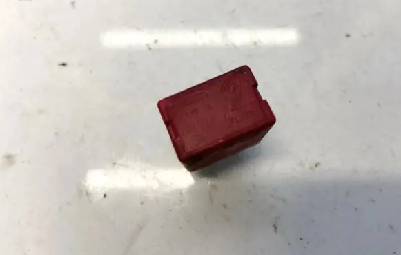 Alfa Romeo 147 Other relay 46520412