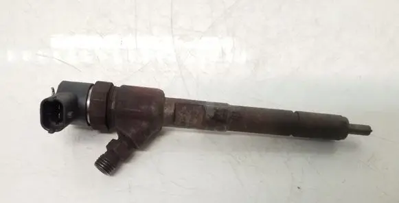 Opel Combo D Fuel injector 0445110351