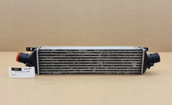 Alfa Romeo Giulietta Intercooler radiator 921950514486