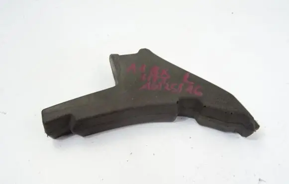 Audi A1 Fender foam support/seal 8X0864237A
