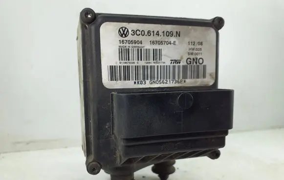 Volkswagen PASSAT B6 ABS Pump 3C0614109N