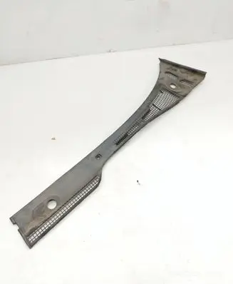 BMW 5 E34 Other engine bay part