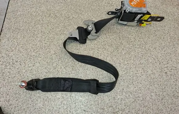 SsangYong Korando Front seatbelt 7460134006 7460234906