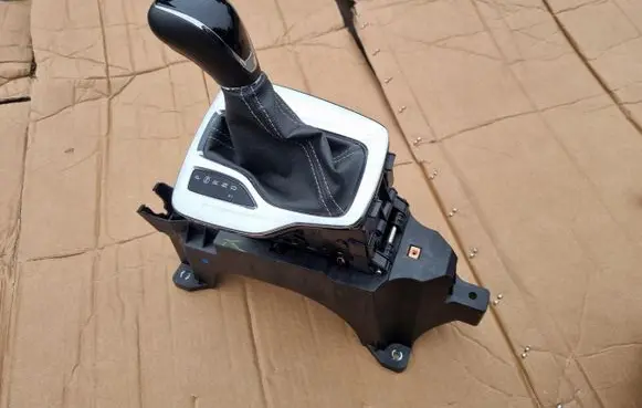 Opel Insignia B Gear selector/shifter in gearbox 39030121