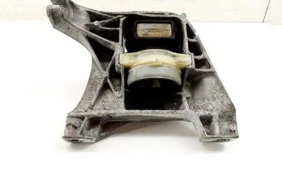 Citroen C4 II Picasso Engine mount bracket 4A103720