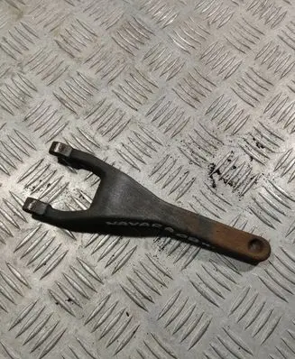 Nissan Navara D40 Clutch release arm fork 
