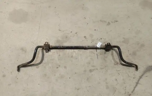 Mitsubishi Lancer X Front anti-roll bar/sway bar