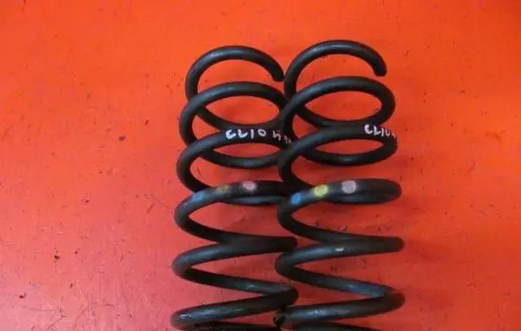 Renault Clio IV Rear coil spring CLIO4SPREZYNYTYL