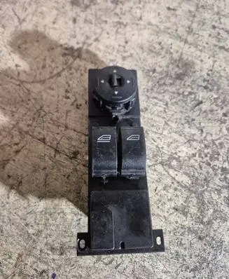 Ford Focus Electric window control switch 7M5T14529BA 03168080 F8A1C