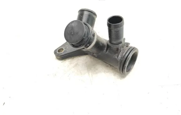 Peugeot 2008 I Engine coolant pipe/hose 1122501