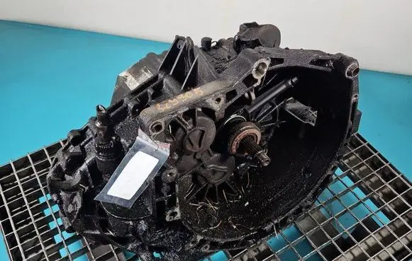 Renault Master II Manual 5 speed gearbox PF1AA013 IMPRK1502167