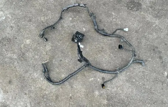 Hyundai i30 Positive cable (battery) 91850-G4310