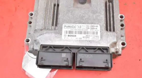 Ford Fiesta Engine control unit/module ECU C1B1-12A650-AAA