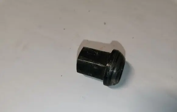 Porsche 911 901 930 Spare wheel bolt 99918200336