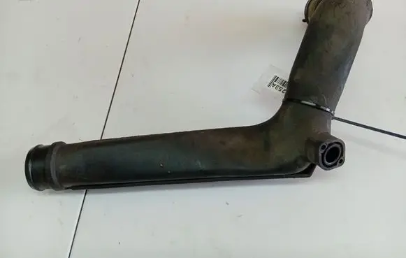 Volkswagen Golf IV Intercooler hose/pipe 1J0145762H
