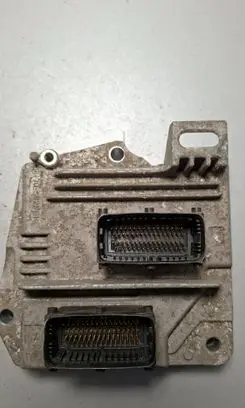 Opel Zafira B Engine control unit/module 12230740 MT35E10