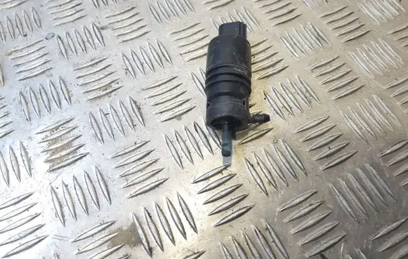 BMW 5 F10 F11 Windscreen/windshield washer pump 693416001 6934160