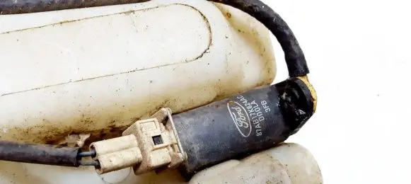 Ford Escort Windscreen/windshield washer pump 87ab17k624ac