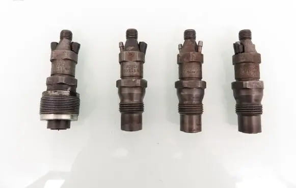 Fiat Punto (176) Fuel injectors set KCA30S41