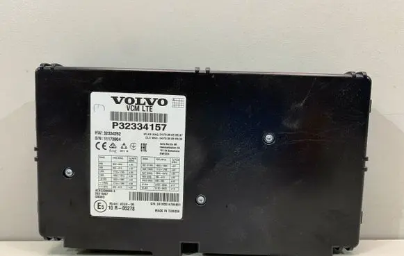 Volvo XC90 Bluetooth control unit module 32334157