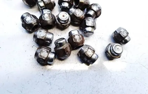 Mazda 6 Nuts/bolts 