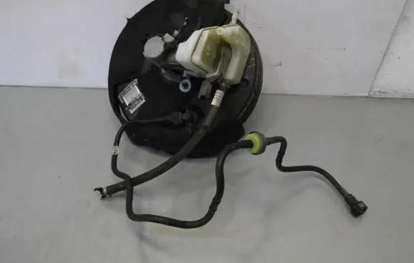 Citroen C4 Grand Picasso Brake booster 9673131280