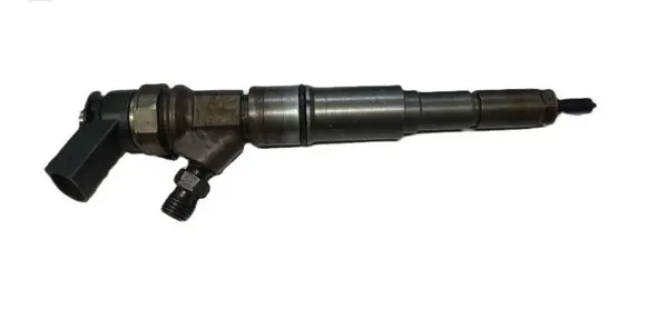 BMW 5 E60 E61 Fuel injector 7792096