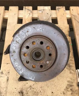 Audi A3 S3 A3 Sportback 8P Front wheel hub spindle knuckle