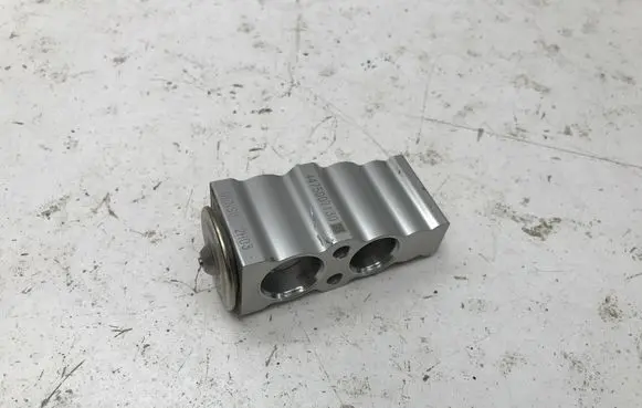 Honda ZR-V Air conditioning (A/C) expansion valve 4475007130 DENS02H03