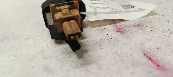 Jaguar XF X250 Turbo solenoid valve 72268701