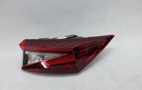 Skoda Enyaq iV Rear/tail lights 5LA945208C