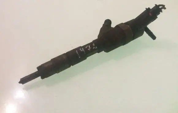 Renault Laguna II Fuel injector 7700111014