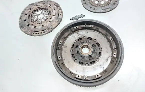 Mercedes-Benz Vaneo W414 Clutch set kit B20702304 A0002525905