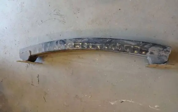 Chrysler Town u0026 Country V Front bumper cross member 05113162AA 05113162 139749