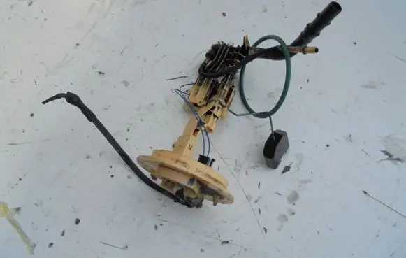 Jeep Patriot Fuel level sensor POMPAPYWAK