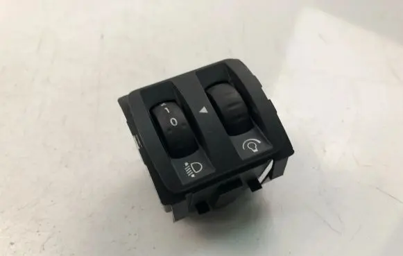 Renault Captur Light switch 251900567R