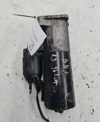 Volkswagen PASSAT B5.5 Starter motor