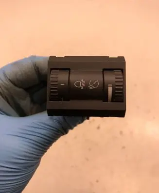 Skoda Octavia Mk2 (1Z) Headlight level height control switch 1Z0941333