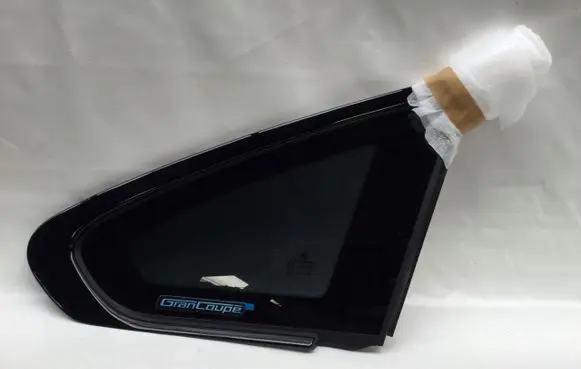 BMW 4 F36 Gran coupe Rear side window 730811