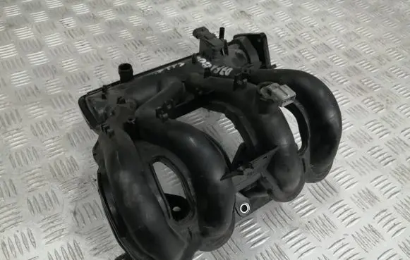 Renault Twingo II Intake manifold 8200973746