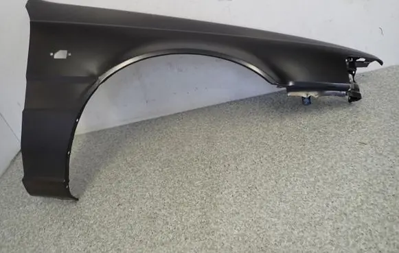 Mazda 626 Fender