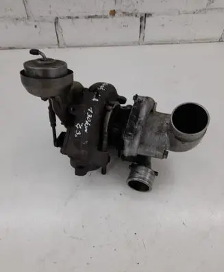 Toyota Avensis T250 Turbo 172010R020 050214 Vb13