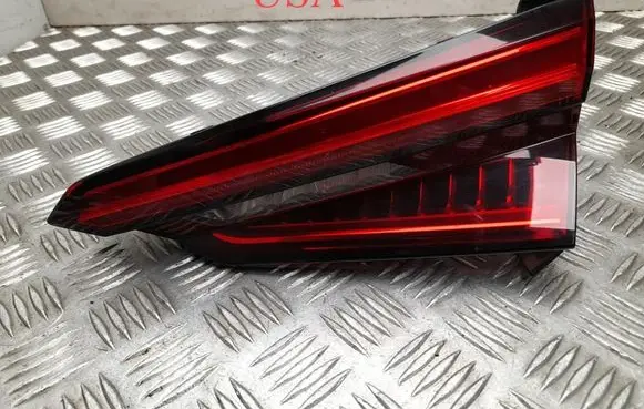 Audi A5 Rear/tail lights 8W6945094A