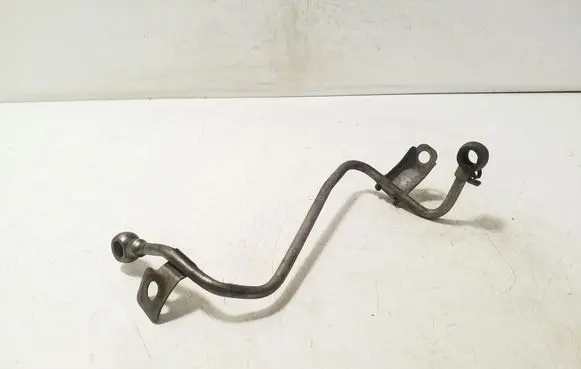 Engine coolant pipe/hose